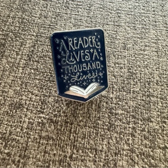 Reader Navy Blue Enamel Pin - A Reader Lives a Thousand Lives - Picture 2 of 4